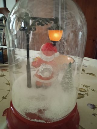 Papá Noel en Cúpula de Cristal