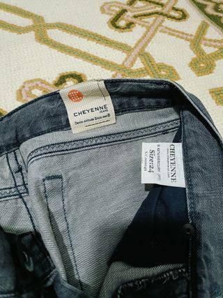 Dos vaqueros EU34 Cheyenne 