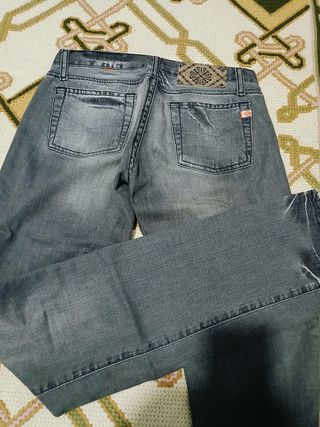 Dos vaqueros EU34 Cheyenne 