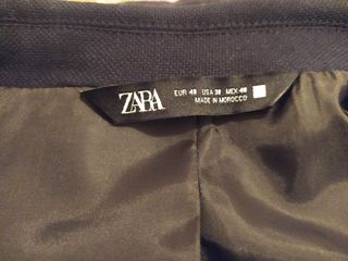 Chaqueta americana y camisa ZARA