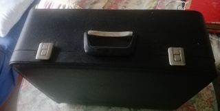 Maquina ESCRIBIR OLYMPIA ALEMANA