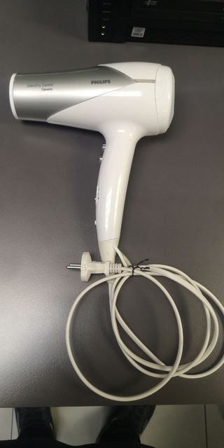 Secador professional philips salondry ceramic