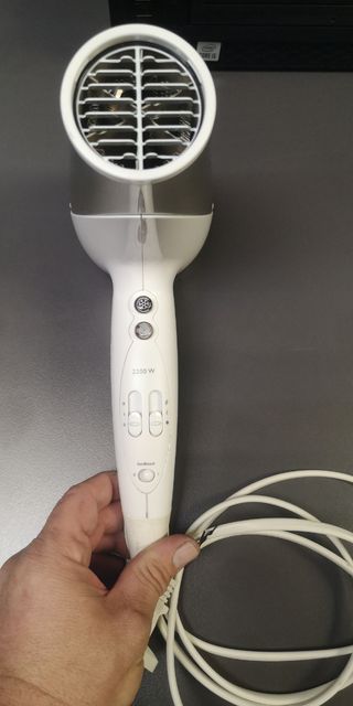 Secador professional philips salondry ceramic