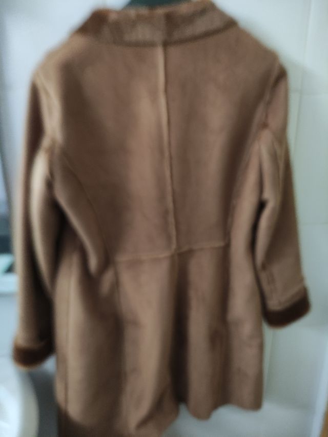 Abrigo piel vuelta