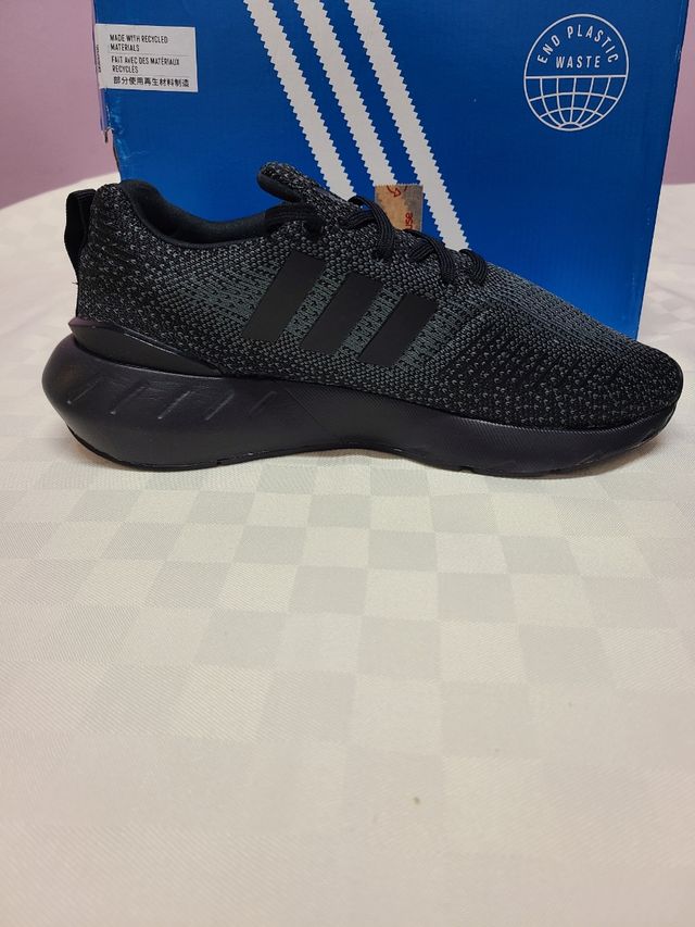 Zapatillas unisex Adidas n.36.5