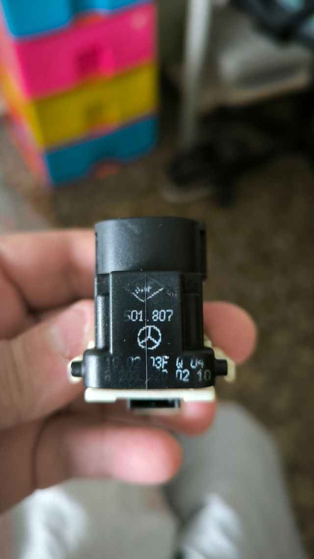 Botón elevaluna Mercedes w203 cl203