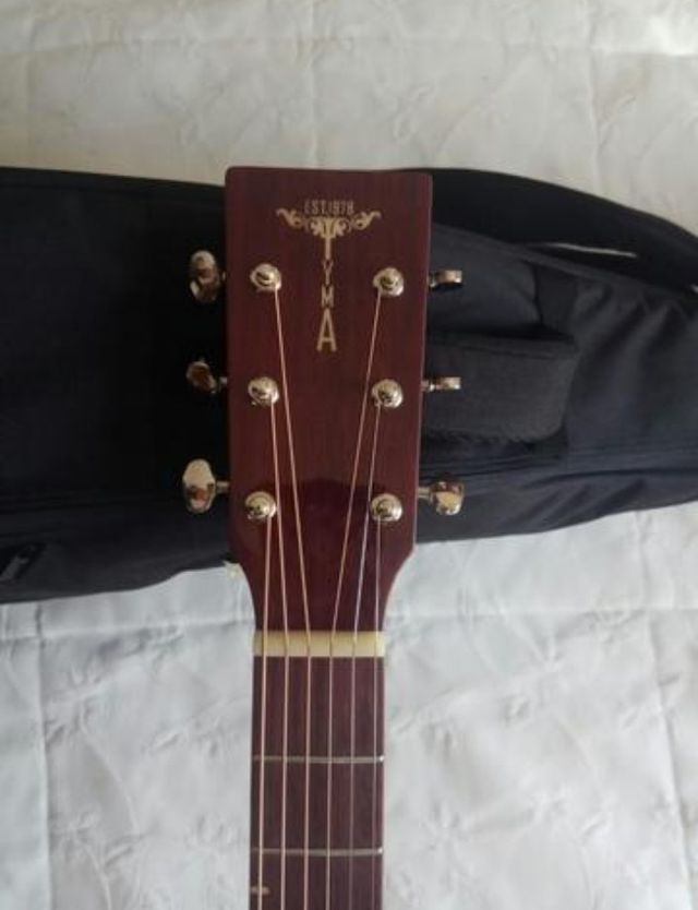 Guitarra electroacustica alta gama