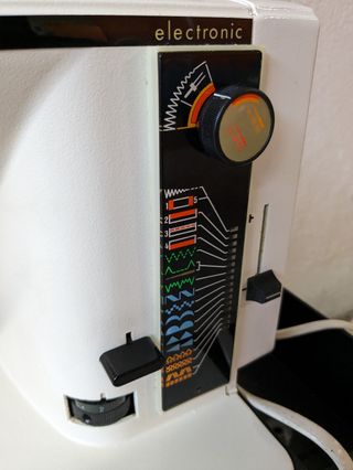 Maquina de Coser SIGMA mod. 2000