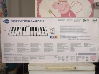 Piano de pie