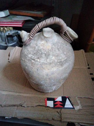 Se vende botijo de barro