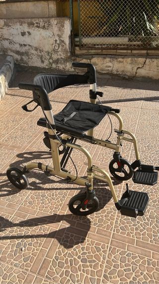 Rollator y silla de ruedas 2 en 1