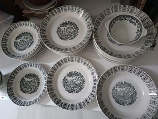 Antigua vajilla de la Cartuja de coleccionista