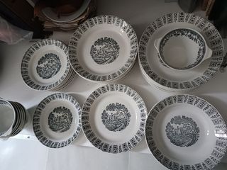 Antigua vajilla de la Cartuja de coleccionista