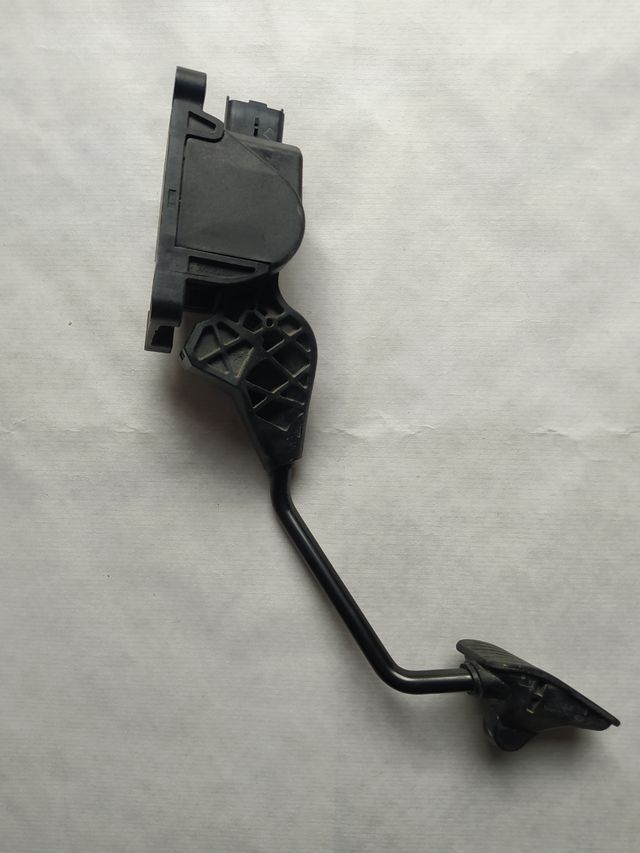 Pedal acelerador citroen Berlingo