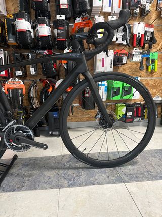 bicicleta BMC Roadmachine 01 Red axs