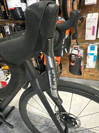 bicicleta BMC Roadmachine 01 Red axs