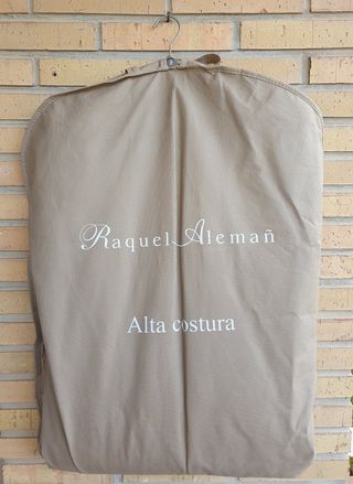 VESTIDO de COMUNIÓN para NIÑA