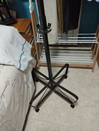 Perchero hierro negro