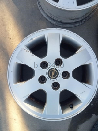 b_18460 Llanta 15 pulgadas Opel Vectra B CC (Versi