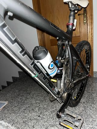 Bicicleta de enduro cuadro lapierre