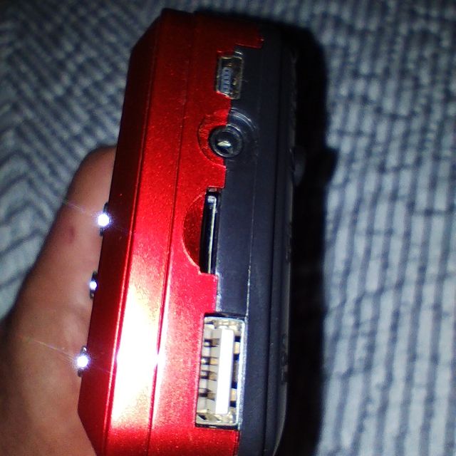 Radio FM con batería recargable