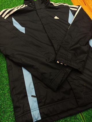 Chaqueta Adidas impermeable