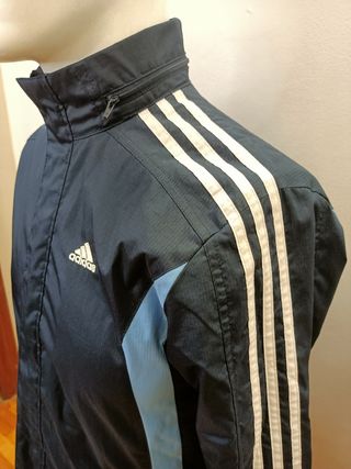 Chaqueta Adidas impermeable