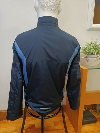 Chaqueta Adidas impermeable
