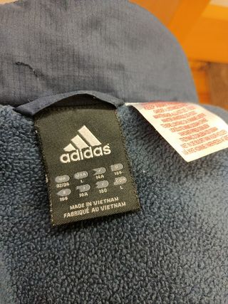 Chaqueta Adidas impermeable