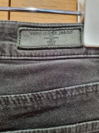 Pantalón terciopelo verde botella