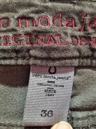 Pantalón terciopelo verde botella