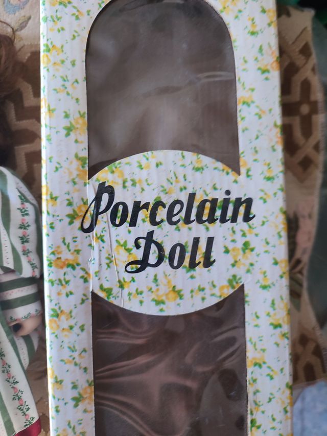 Bambola in Porcellana Vintage