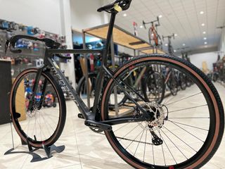 Megamo Silk 08 2024 / Talla XS, S, M, L y XL