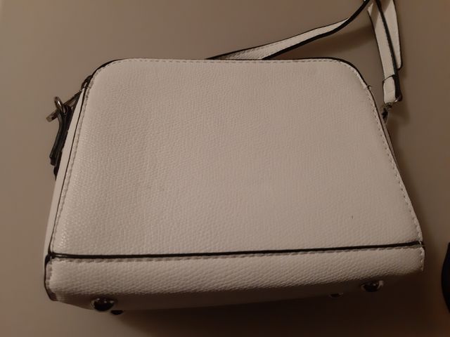 Borsetta bianca a tracolla