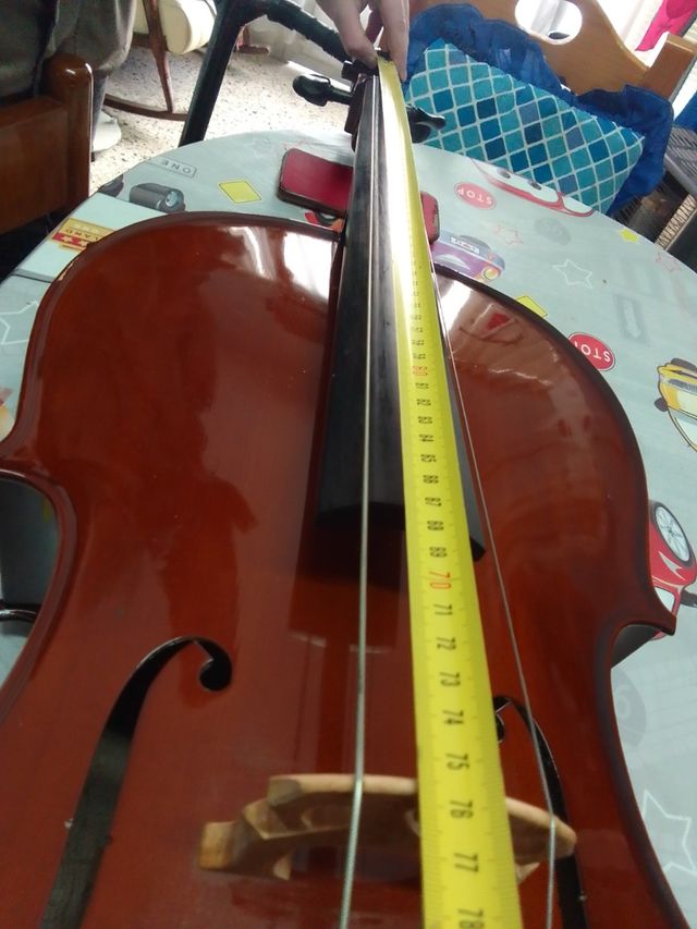 Violoncelo tres cuartos