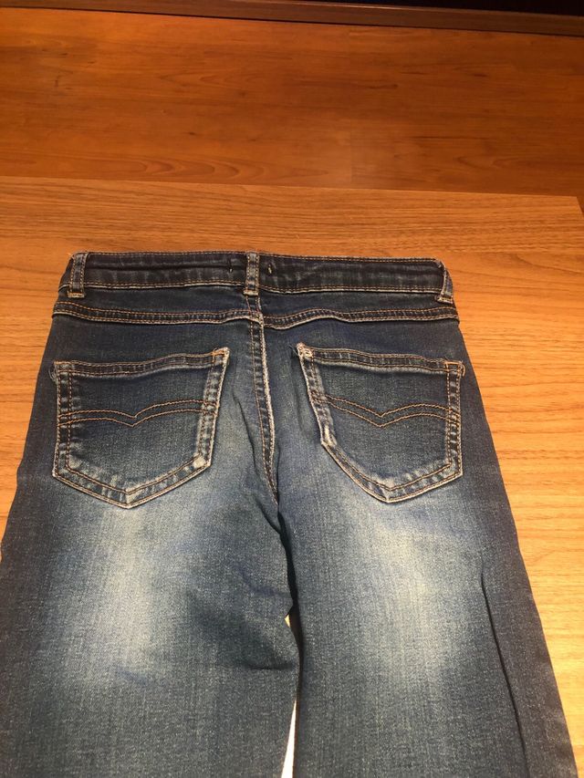 Vaqueros niña talla 7/8