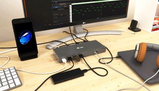 i-tec USB 3.0 / USB-C / Thunderbolt 3 Dual Display