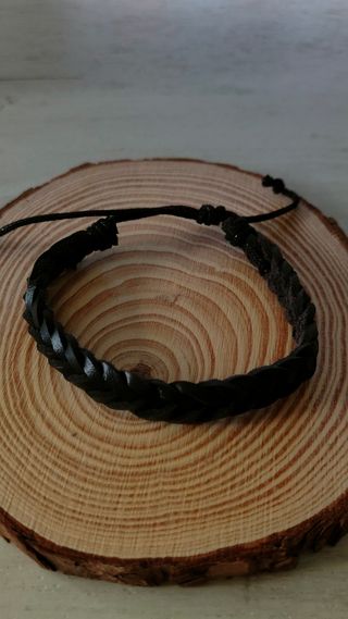 Pulsera hombre cuero negro trenzada 