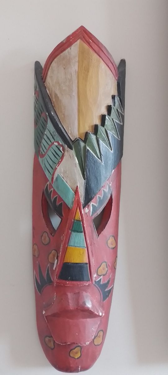 Pareja de mascaras indígenas Indonesia