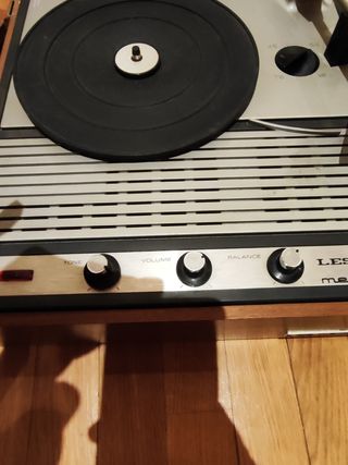 Tocadiscos lesa Mercurio stereo