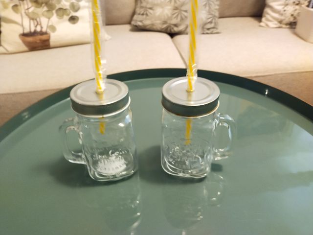 Jarras zumos con tapa 