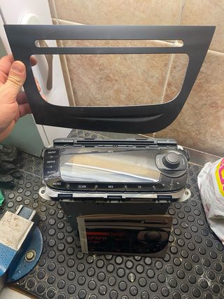 radio seat leon original