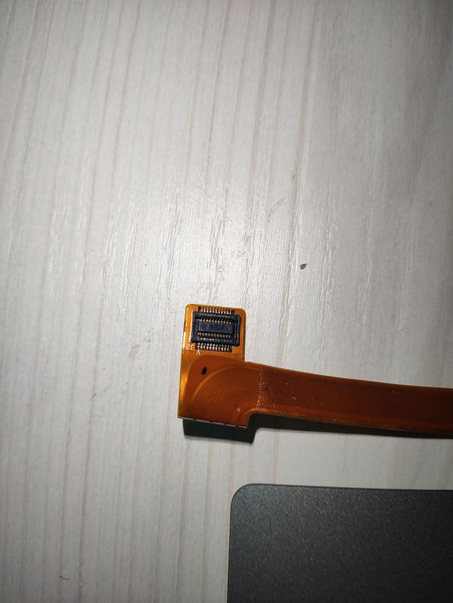 Touchapd macbook 17 2010