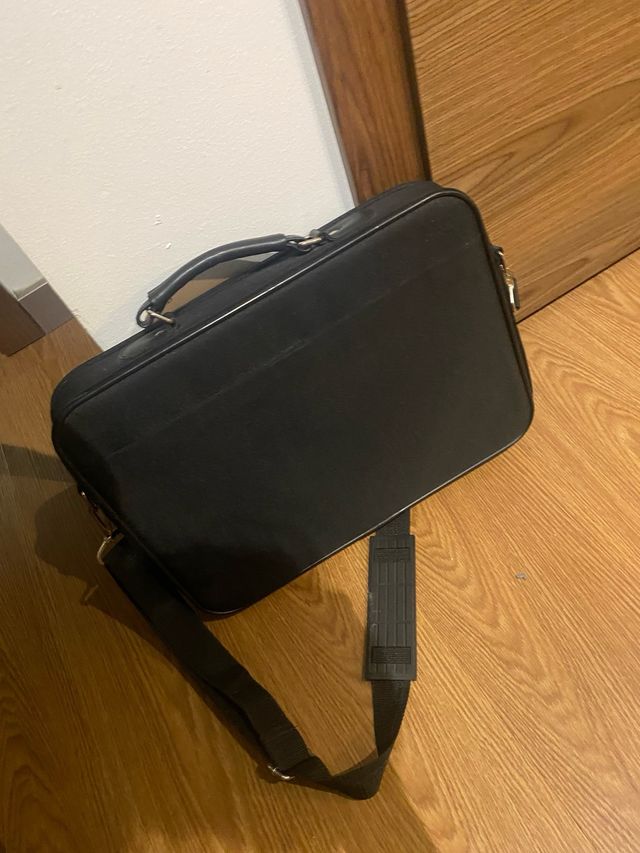 Maletín Ordenador Funda Portatil Base xx