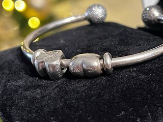 charms de plata Pandora