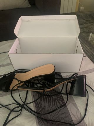 zapatos de tacón bajo