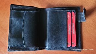 Cartera piel negra con monedero,sin estrenar,negra