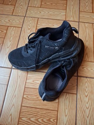 NR.43. Zapatos de seguridad,punta de kevlar 