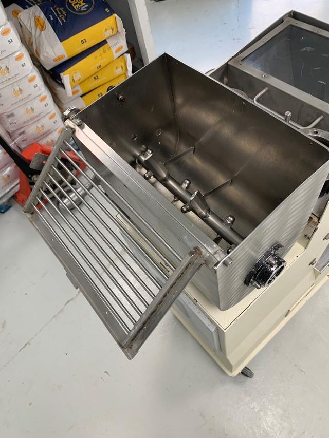 OFERTA extrusionadora de pasta fresca