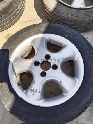 b_50775 Llanta 15 pulgadas Opel Astra F (19911998)